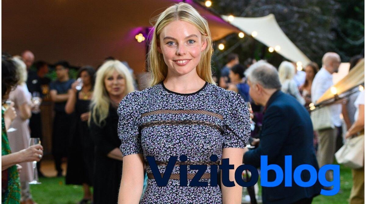 Nell Hudson